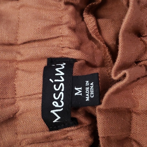 Linen Brown Shorts with belt - Picture 10 of 12